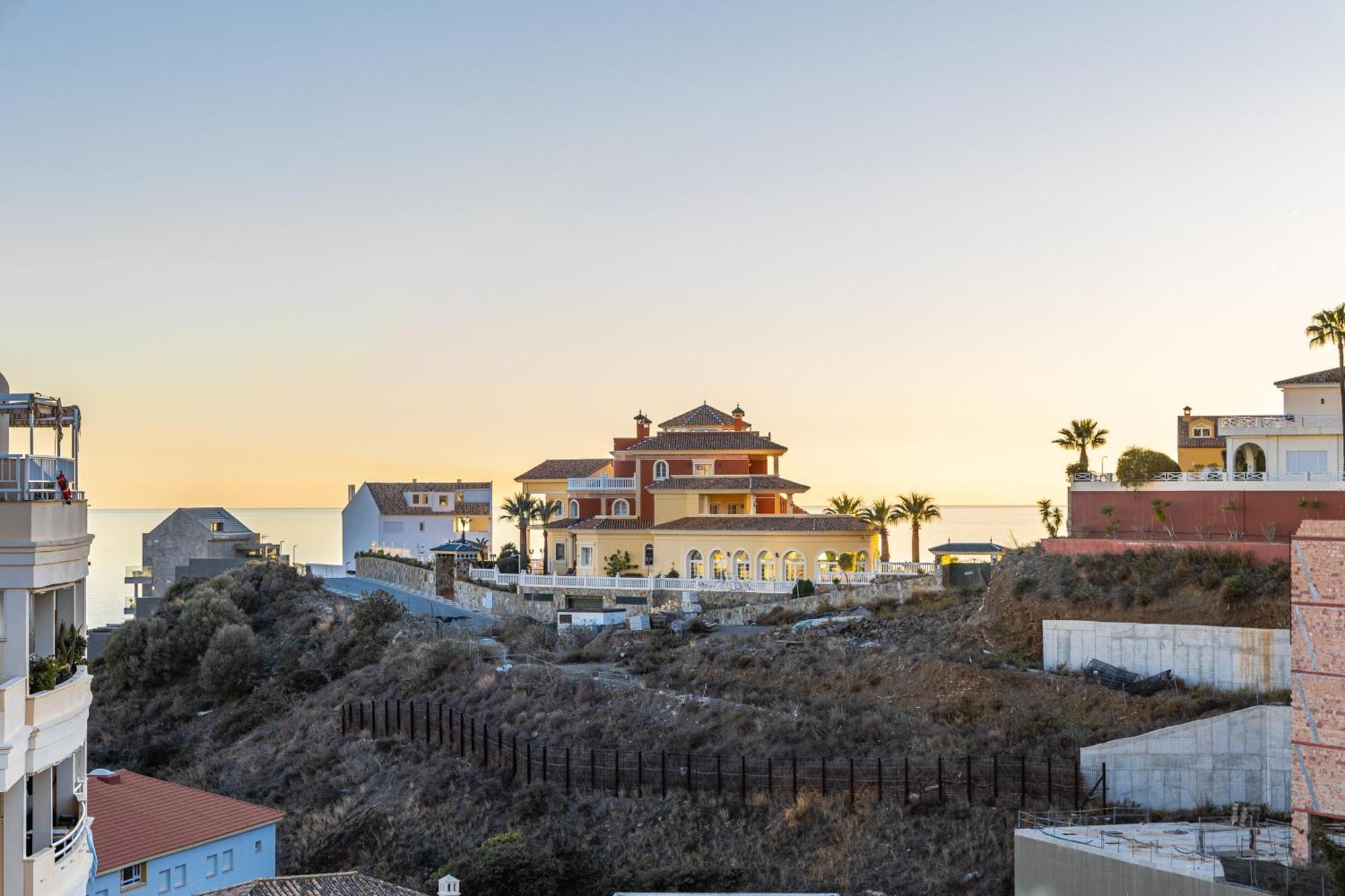 Holidays2Nueva Torrequebrada 2 Bedrooms And 2 Bathrooms, Terrace, Community Pool And Garage Benalmádena Exterior foto