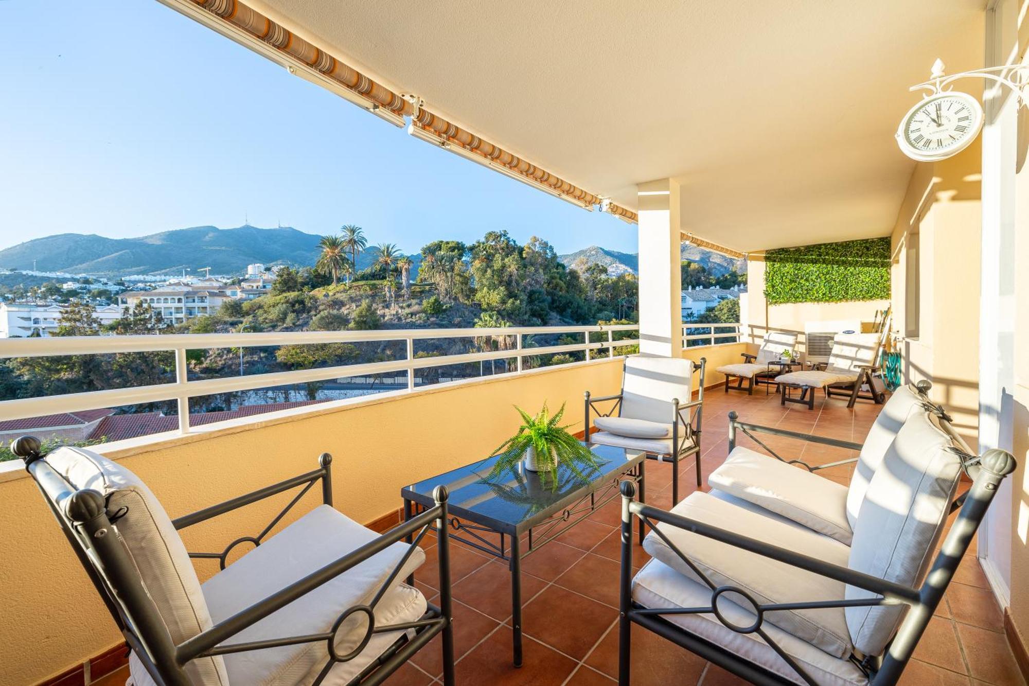 Holidays2Nueva Torrequebrada 2 Bedrooms And 2 Bathrooms, Terrace, Community Pool And Garage Benalmádena Exterior foto